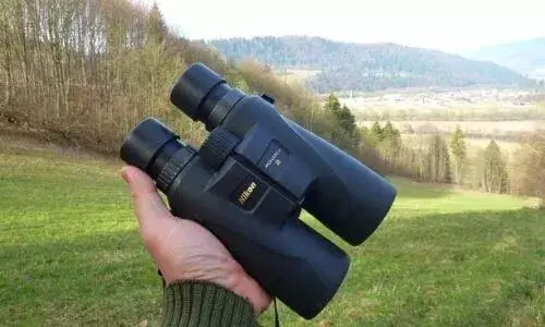 where are nikon binoculars made